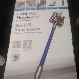 CORDLESS DYSON V8